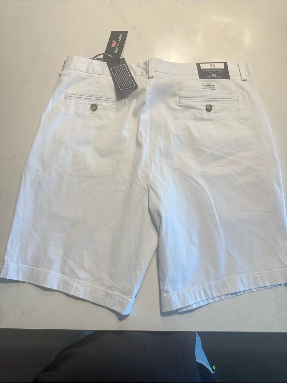 Vineyard Vines Men's White Flat Front Chino Shorts